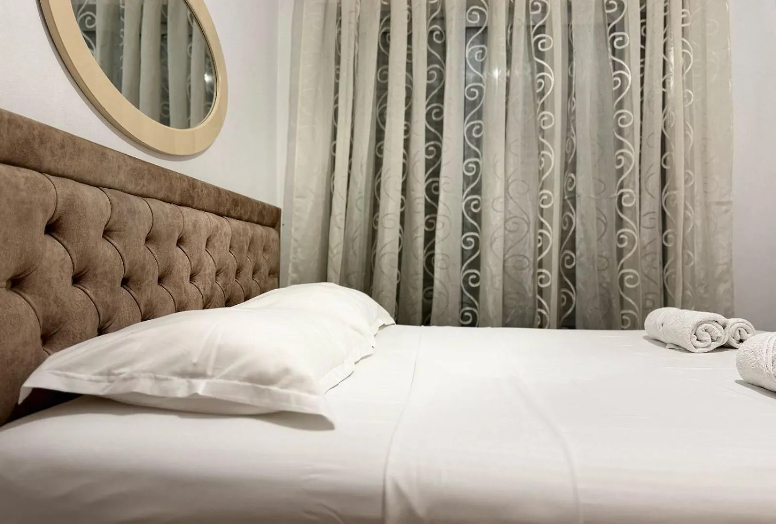 Tirana Centre Lions Gate 8 Apartman