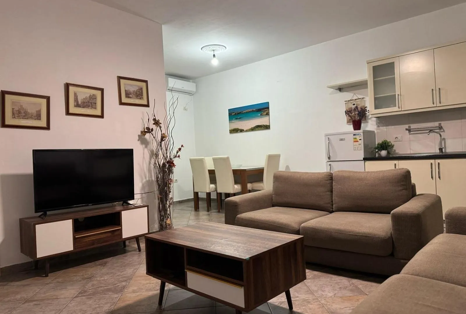 Tirana Centre Lions Gate 8 Apartman